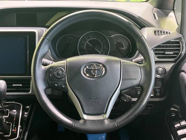 Toyota NOAH 2019-10 189543-12