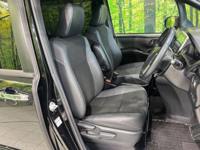 Toyota NOAH 2019-10 189543-8