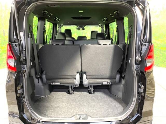 Toyota NOAH 2023-07 187150-10