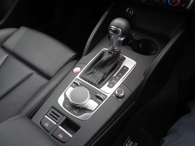 Audi S3 2019-01 17871-8