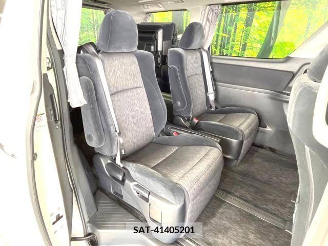 Toyota ALPHARD 2009-10 299820-9