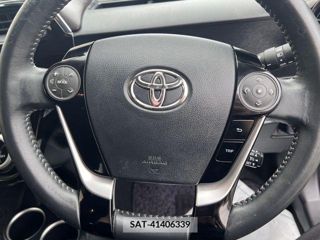 Toyota AQUA 2018-05 325944-7