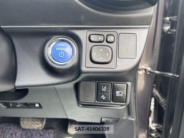 Toyota AQUA 2018-05 325944-9