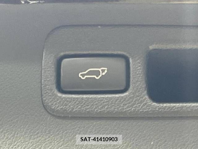 Lexus NX 2015-08 275695-5