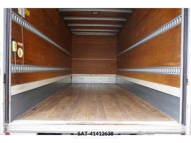 Mitsubishi CANTER 2016-08 357536-19