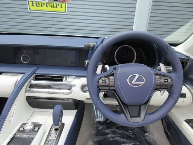 Lexus LC 2023-04 3370-14