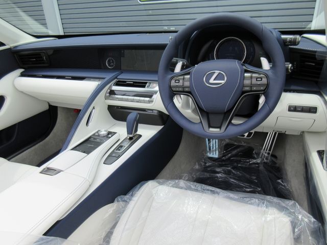 Lexus LC 2023-04 3370-13