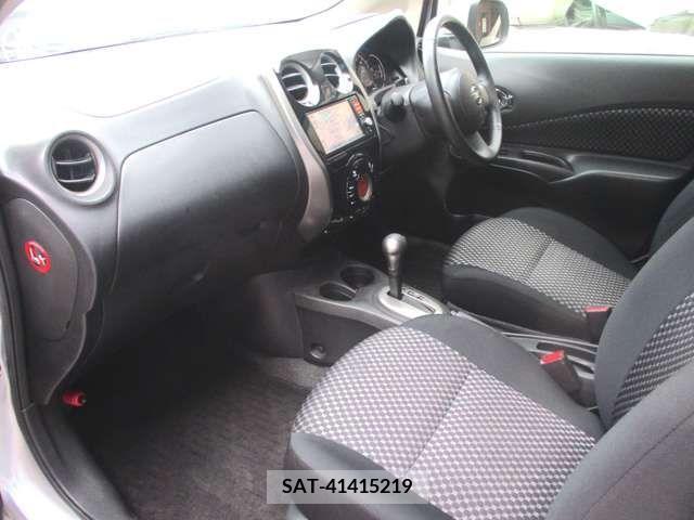Nissan NOTE 2013-05 279849-10