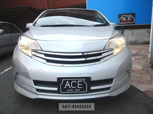 Nissan NOTE 2013-05 279849-4