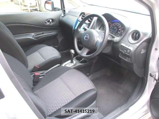 Nissan NOTE 2013-05 279849-11
