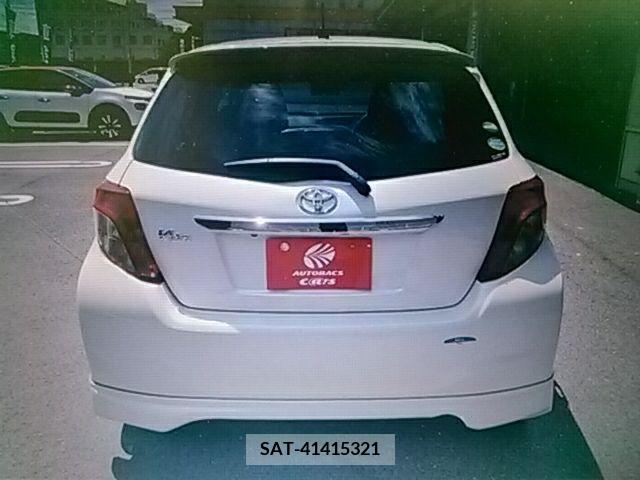 Toyota VITZ 2014-01 347664-21