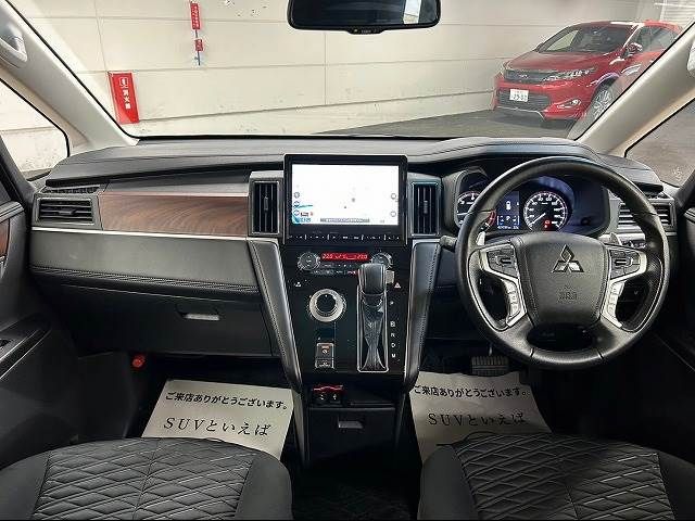 Mitsubishi DELICA D5 2019-03 180616-1