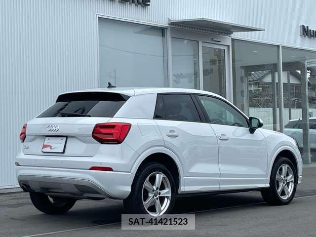 Audi Q2 2019-08 292704-5