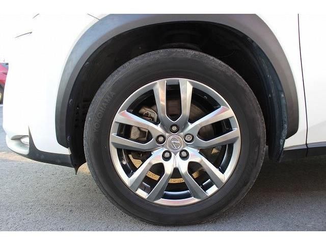 Lexus NX 2014-08 8290-12