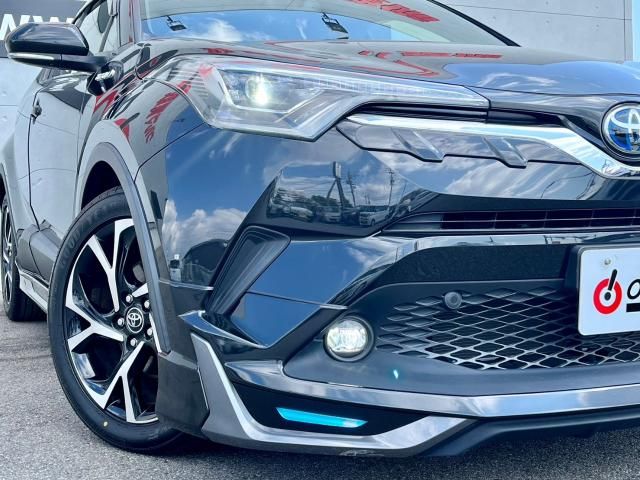 Toyota C-HR 2018-07 195573-5