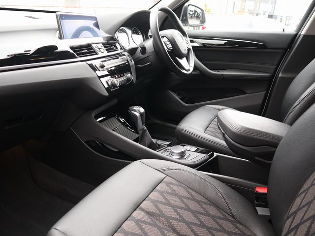 Bmw X1 2019-09 196438-16