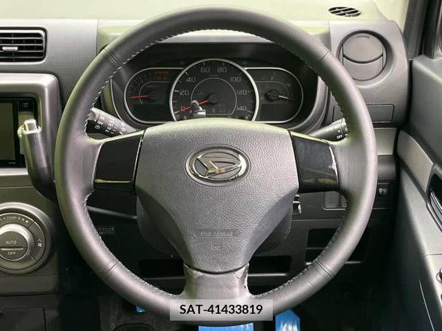Daihatsu MOVE CONTE 2016-08 335128-11