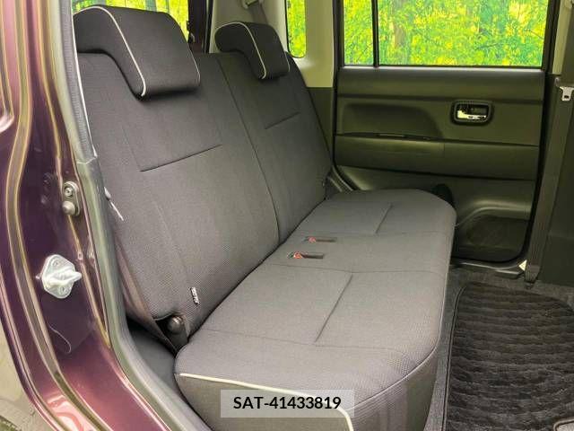 Daihatsu MOVE CONTE 2016-08 335128-9