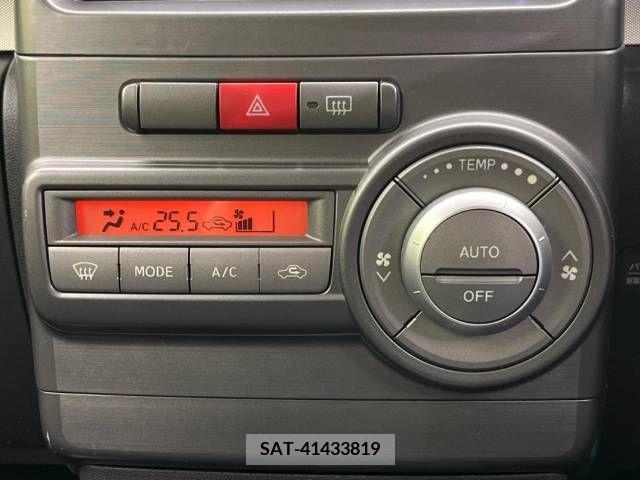 Daihatsu MOVE CONTE 2016-08 335128-3