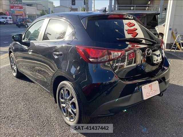 Mazda DEMIO 2019-05 204105-12