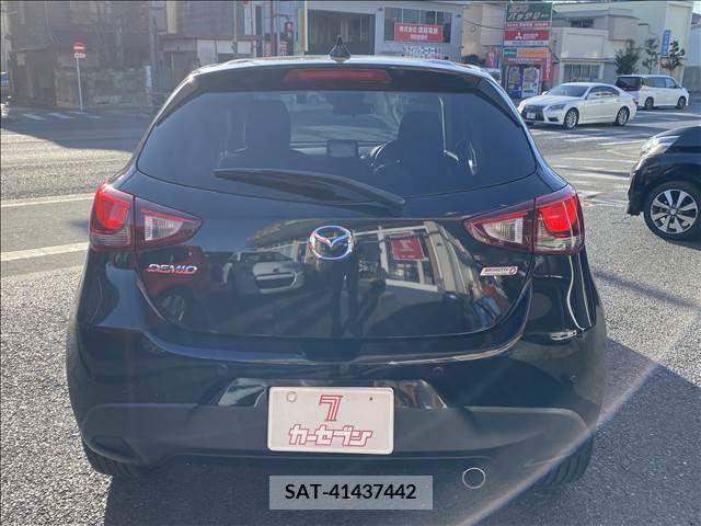 Mazda DEMIO 2019-05 204105-11