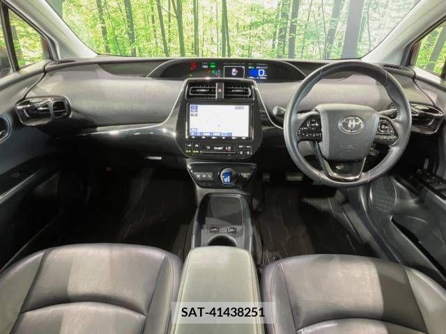 Toyota PRIUS 2019-12 349035-1