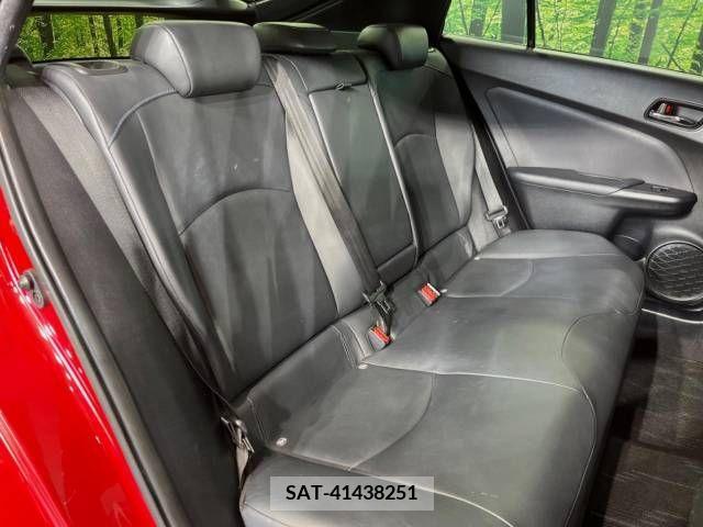 Toyota PRIUS 2019-12 349035-9