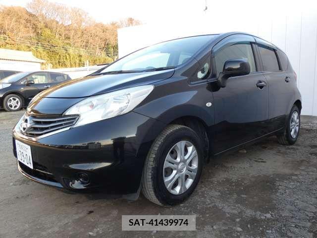 Nissan NOTE 2013-11 386658-7