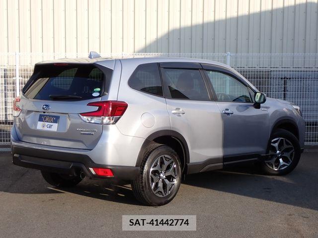 Subaru FORESTER 2021-01 270054-2