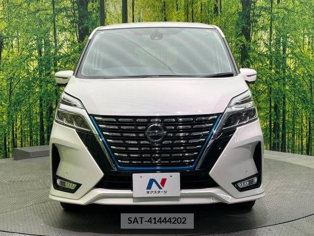 Nissan SERENA 2020-10 325089-15