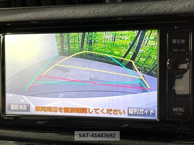 Toyota AQUA 2015-04 260188-3