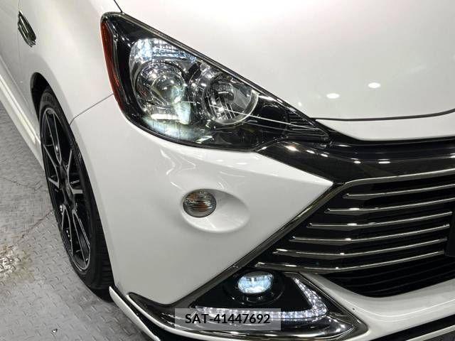 Toyota AQUA 2015-04 260188-12