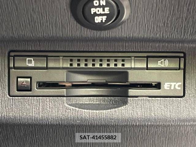 Toyota PRIUS 2014-03 282305-5