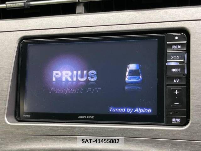 Toyota PRIUS 2014-03 282305-2