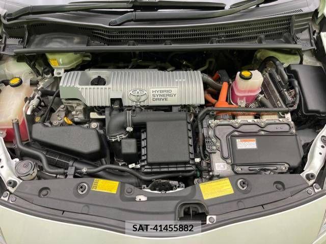 Toyota PRIUS 2014-03 282305-18