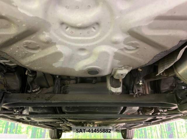Toyota PRIUS 2014-03 282305-19