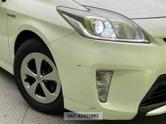 Toyota PRIUS 2014-03 282305-12