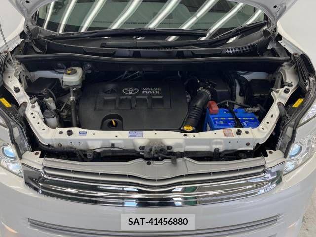 Toyota VOXY 2009-08 321321-19