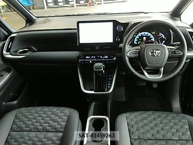 Toyota VOXY 2022-11 326510-8