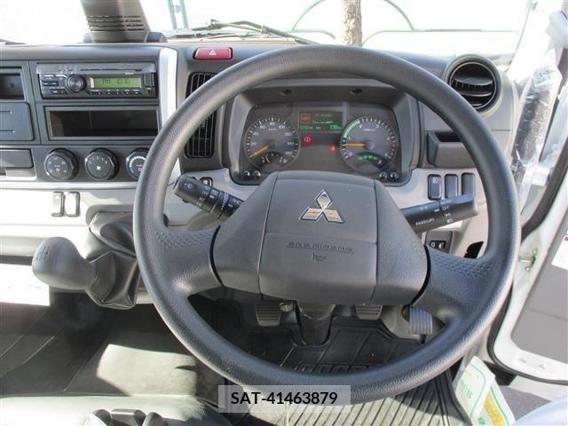 Mitsubishi CANTER 2023-04 206400-9
