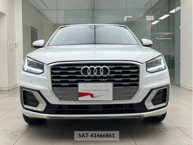 Audi Q2 2019-08 220497-2