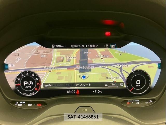 Audi Q2 2019-08 220497-8