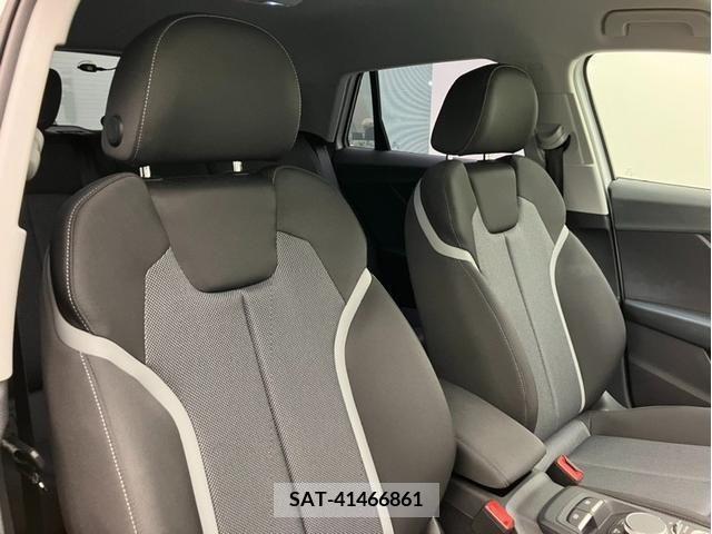 Audi Q2 2019-08 220497-13