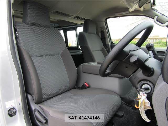 Nissan CARAVAN WAGON 2019-03 294826-17