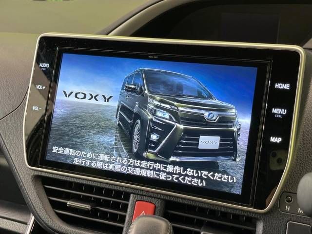 Toyota VOXY 2018-09 8759-2