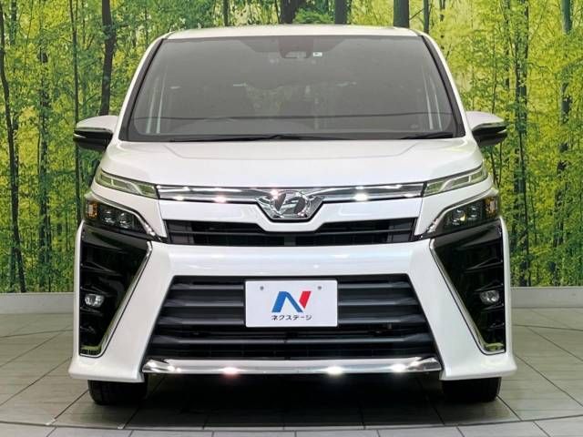 Toyota VOXY 2018-09 8759-15