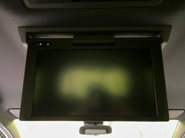 Toyota VOXY 2018-09 8759-5