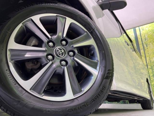 Toyota VOXY 2018-09 8759-14
