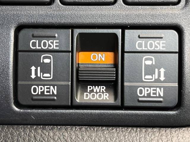 Toyota VOXY 2018-09 8759-4