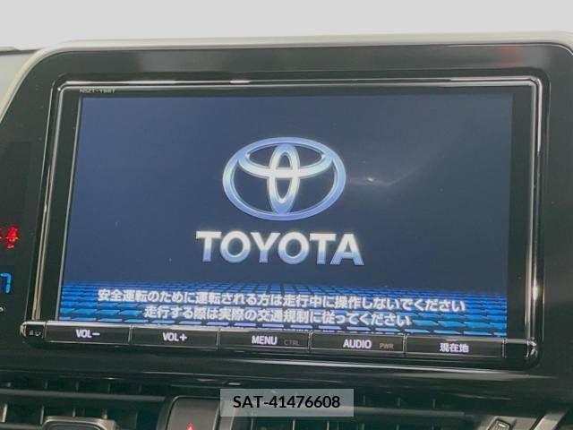 Toyota C-HR 2017-05 295029-2
